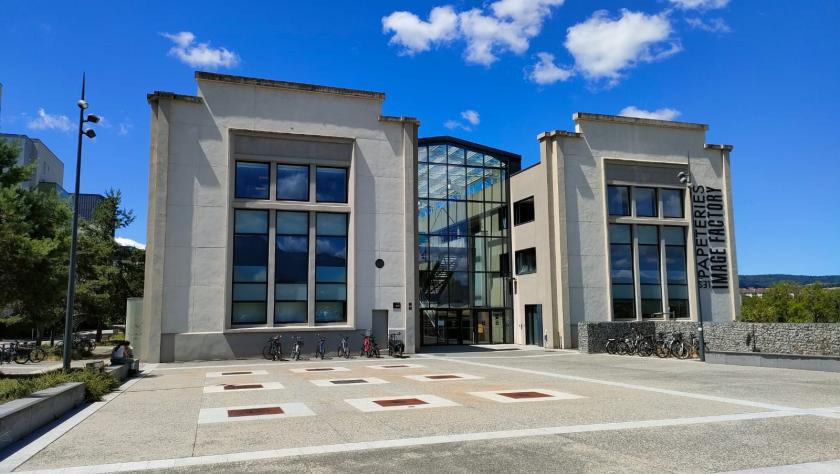 Esplanade Les Papeteries - Image Factory